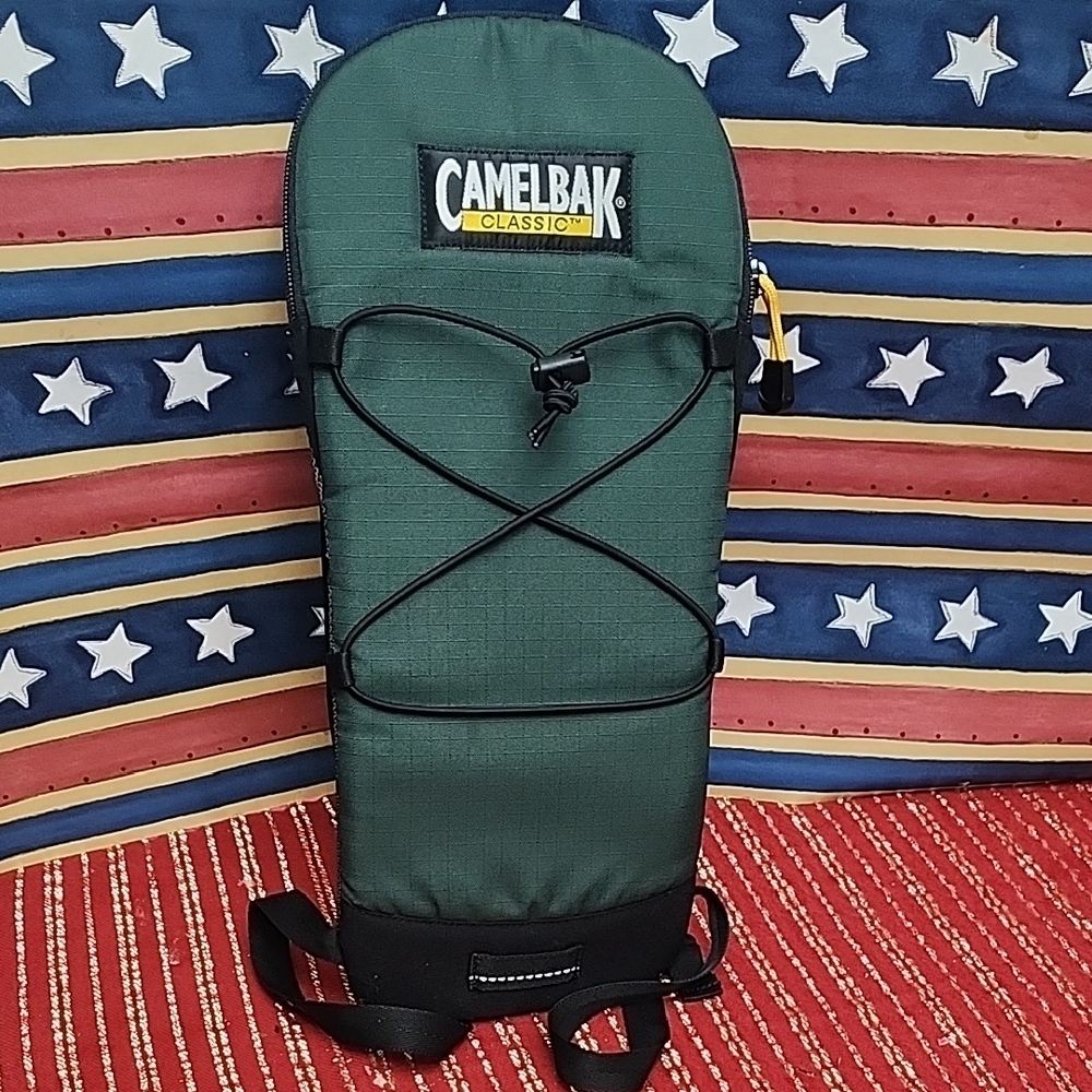 CamelBak Classic Dark Green Backpack